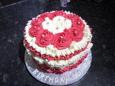 Rosette Cake - Cake by Lynette Conlon