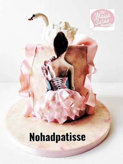 Swan ballet  - Cake by Nohadpatisse 