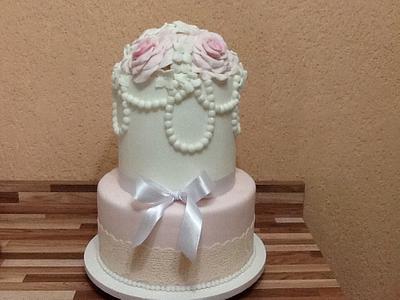 My first lace cake - Cake by claudia borges
