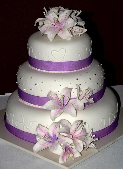 lavender and lillies - Cake by Caking Around Bake Shop