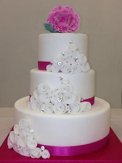 Peony Wedding Cake - Cake by Claudia Consoli