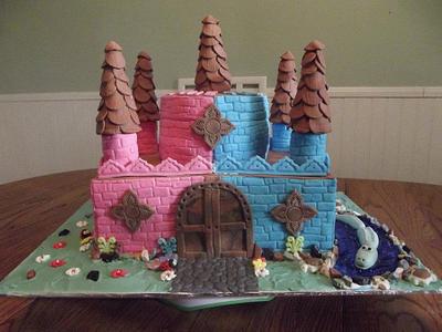 A castle for twins!! - Cake by CCsCupcakes