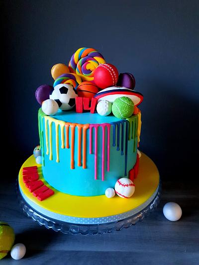 Sports cake - Cake by Radoslava Kirilova (Radiki's Cakes)