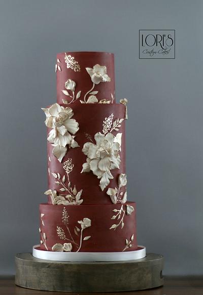 Wedding cake - Cake by Lori Mahoney (Lori's Custom Cakes) 