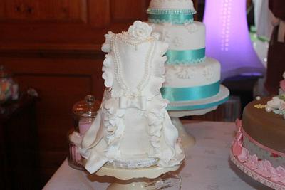 Wedding Dress Cake - Cake by THEPARTYPANTRY