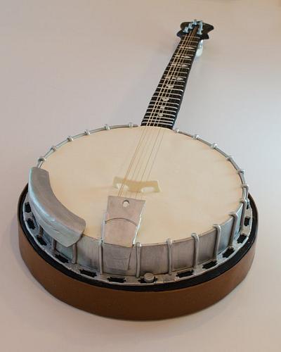 Banjo Groom's Cake - Cake by Jenniffer White