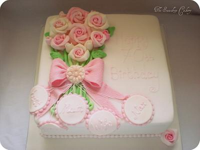 The Vintage Bouquet - Cake by The Snowdrop Cakery
