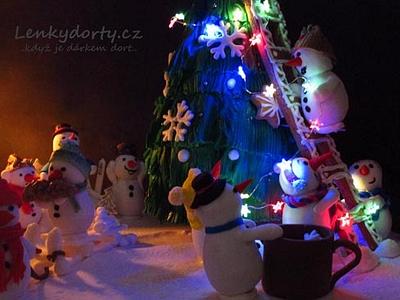 Snowman preparing for Christmas - Cake by Lenkydorty
