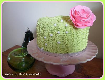 Buttercream ruffle rose Cake - Cake by Cupcakecreations