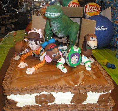 Toy Story - Cake by Trixiestx