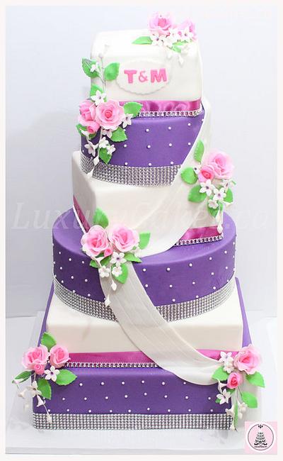 Wedding cake  - Cake by Sobi Thiru
