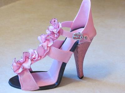 Pink Ruffled Shoe - Cake by Nancy T W.