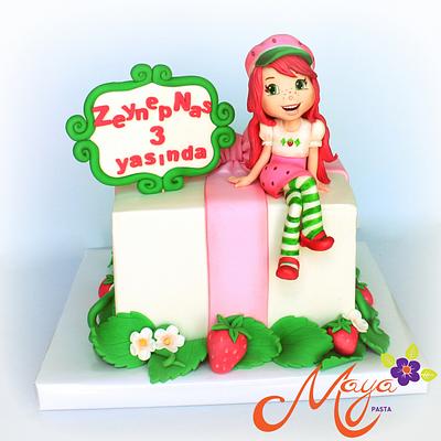 Strawberry Shortcake Cake  - Cake by Maya Suna