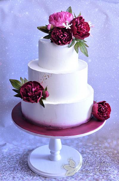 Wedding cake with peonies - Cake by JarkaSipkova