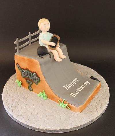 Skate Ramp cake - Cake by Lea17