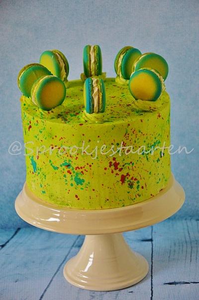 Macaron Delight Splash - Cake by Tamara Eichhorn