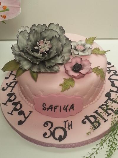 Flower cake - Cake by eMillicake