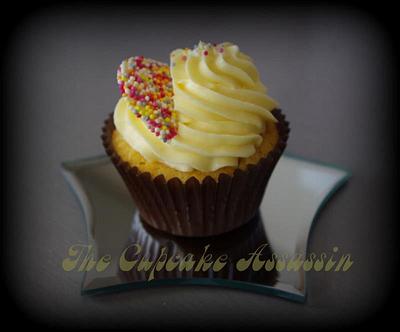 Heavenly Vanilla - Cake by CupcakeAssassin