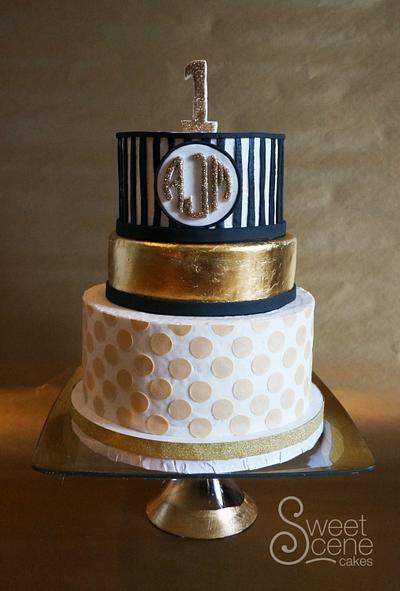 black and gold cake - Cake by Sweet Scene Cakes