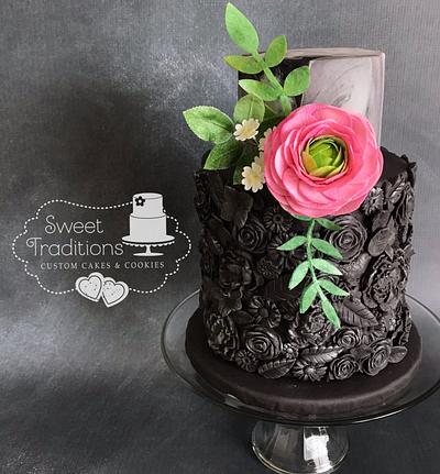 Black bas relief - Cake by Sweet Traditions