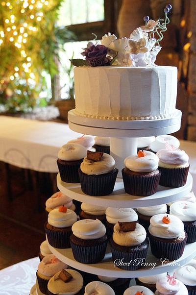 Wedding cupcake display - Cake by Steel Penny Cakes, Elysia Smith