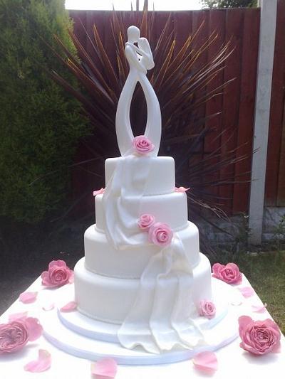 Drape Wedding Cake - Cake by Donna