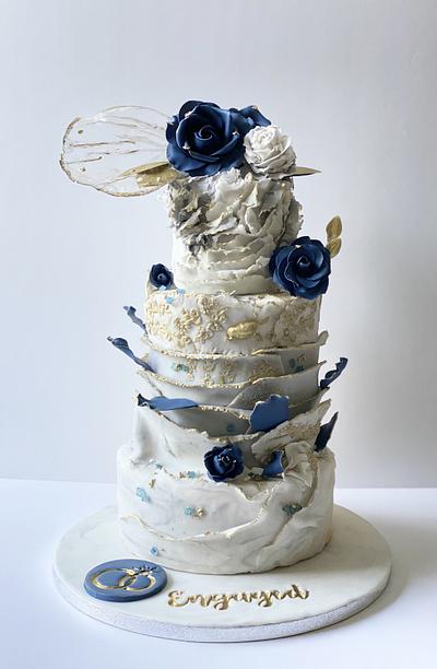 Engagement Cake ✨💍 - Cake by Sadiacakeart