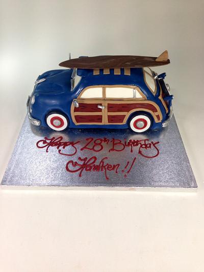 Classic Woody - Cake by Sweet Traders