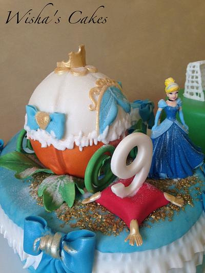 PUMKIN CHANGING TO CINDERELLA CARRIAGE - Cake by wisha's cakes