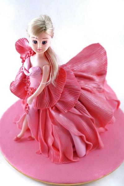 Barbie doll runway theme fondant cake - Cake by juddyoh