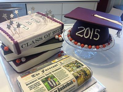 Graduation Cap, Books and Newspaper - Cake by Charis