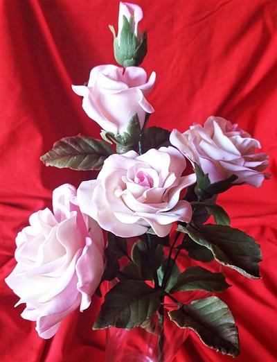 Pink roses - Cake by Ileana Zoltani