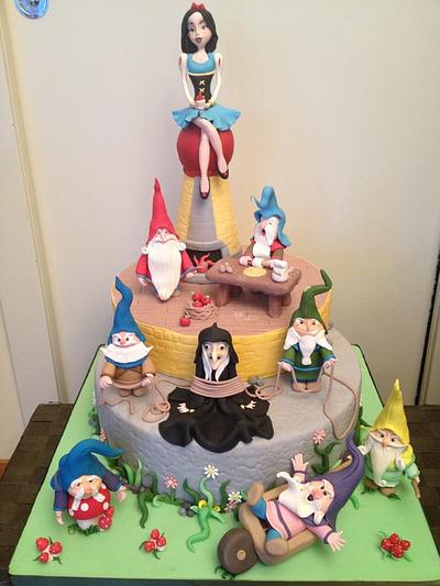 Snow white and the seven dwarfs - Cake by danida