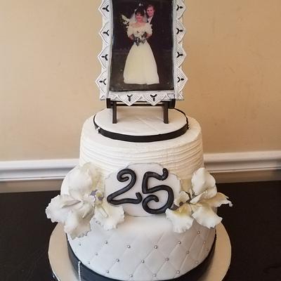 25th wedding anniversary cake  - Cake by Tanisha James