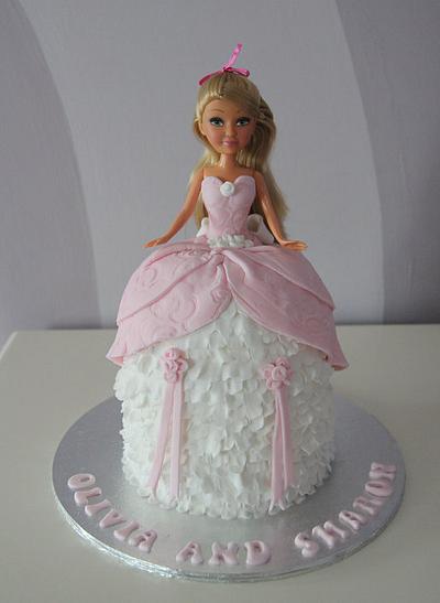 princess cake - Cake by nicola thompson