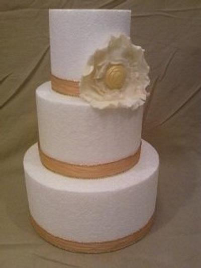 Ruffle flower Cake - Cake by Designer Cakes by Anna Garcia