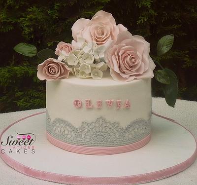 Vintage cake - Cake by Sweet Creations Cakes