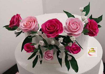 Roses - Cake by Ruth - Gatoandcake
