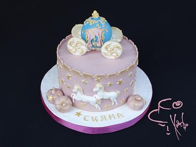Cinderella - Cake by Diana