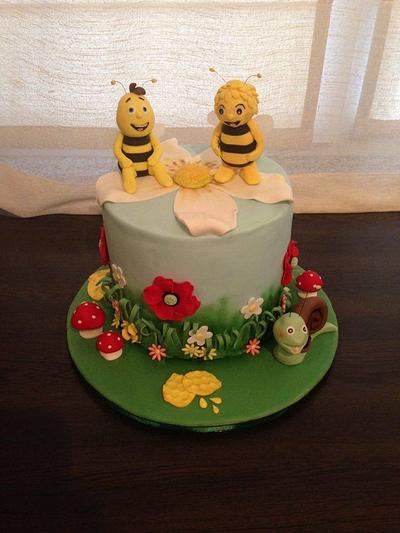 Maya the bee cake - Cake by Geri