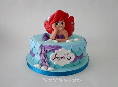 Deep in the sea, deep in the sea.... - Cake by loveliciouscakes