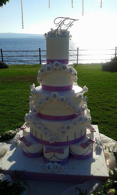 MY FIRST WEDDING CAKE MONUMENTAL - Cake by FRANCESCA
