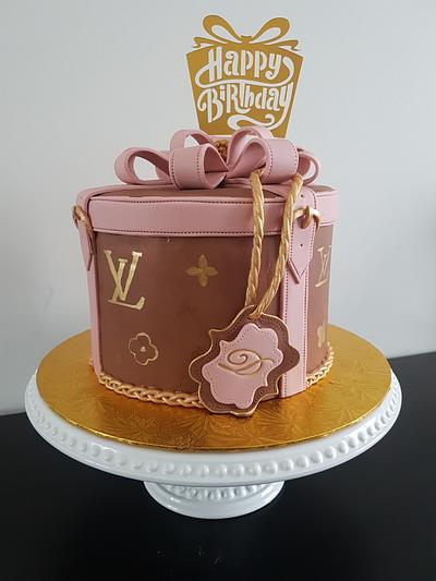Louis Vuitton - Cake by ImagineCakes