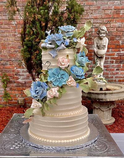 Spring garden wedding cake  - Cake by Enchanted Bakes by Timothy 