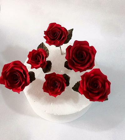 Valentine Roses  - Cake by Signature Cake By Shweta