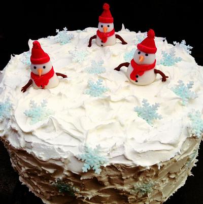 Snowman Christmas Cake - Cake by Daisy Brydon Creations