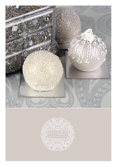 Pale silver & gold sphere cakes  - Cake by Roses by Moonlight