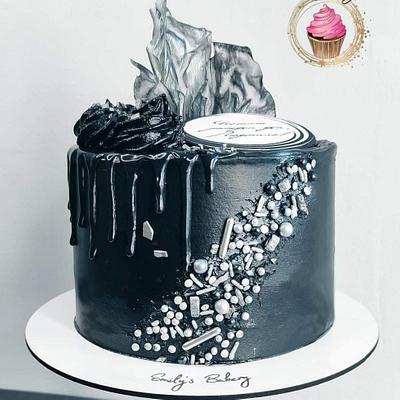 Black&Silver - Cake by Emily's Bakery