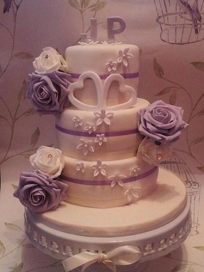 My first wedding cake - Cake by Sweetlycakes