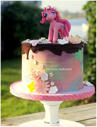 My little pony, chocolate cake - Cake by De Zoete Suikertoef